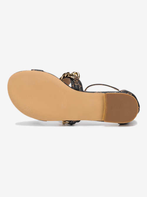 moderní sandály se zlatými detaily